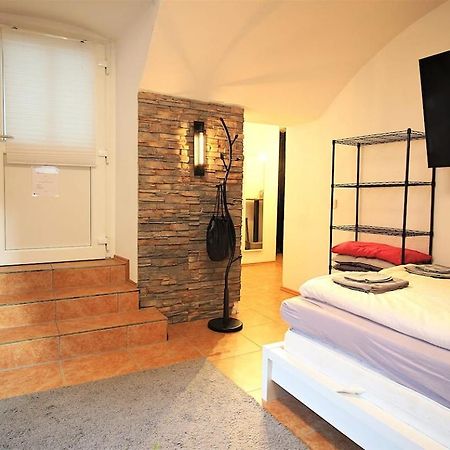 Fully Equipped Apartment Near Main Station فورتسبورغ المظهر الخارجي الصورة